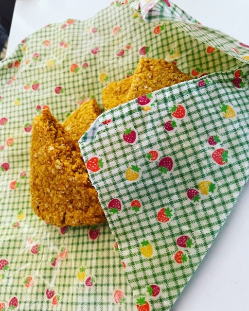 蜜ろうラップ作り